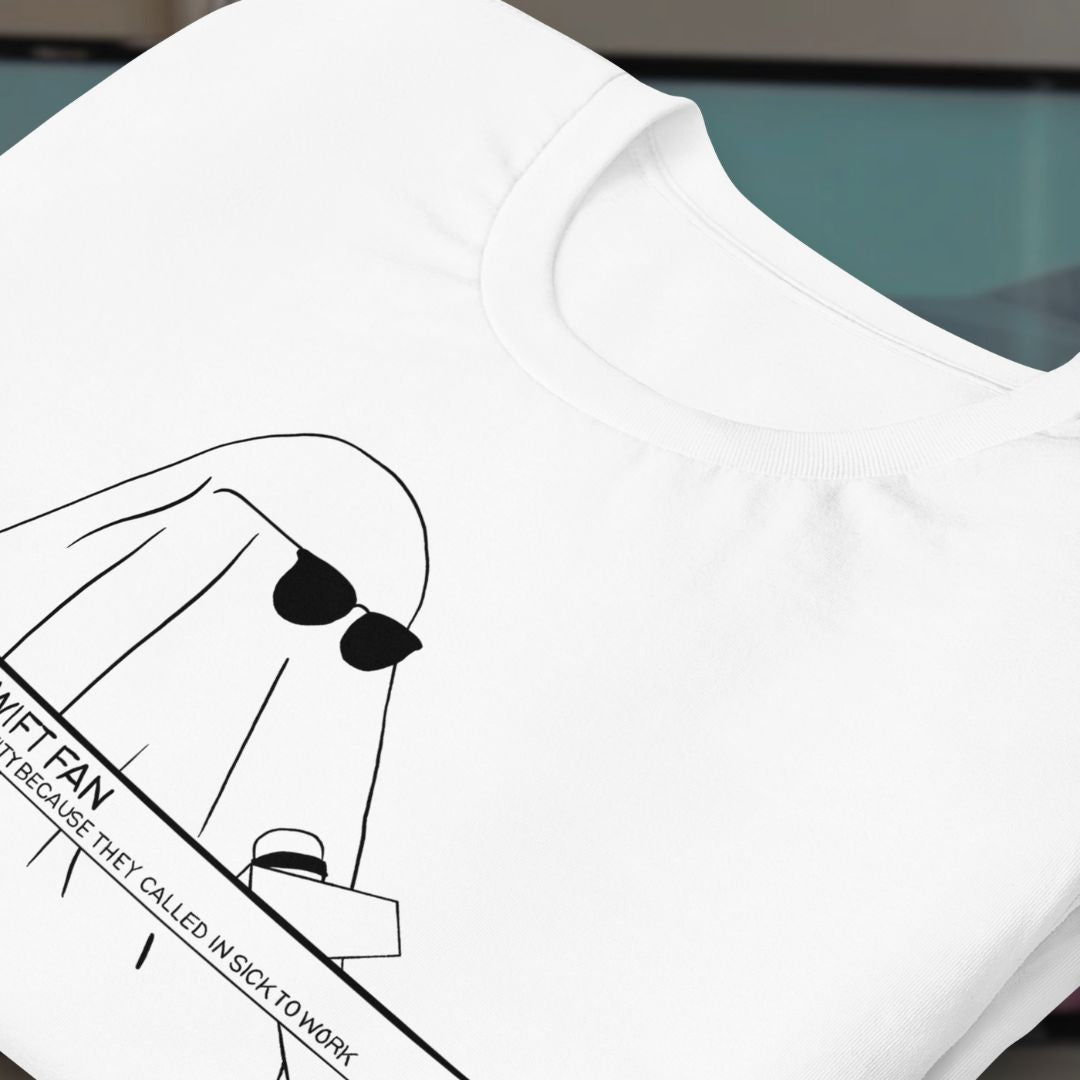Swift Fan Calls in Sick T-Shirt